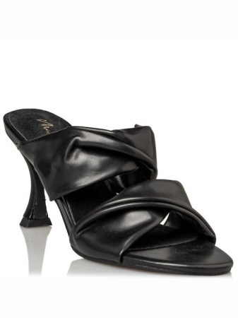 fixedratio_20221121101400_envie_shoes_gynaikeia_pedila_me_lepto_psilo_takouni_se_mayro_chroma_v84_15082_75-1675273329